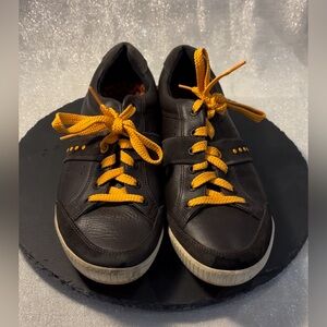 Ecco Leather Spikeless Golf Shoes - Men's Size 42 EU / 8.5 US